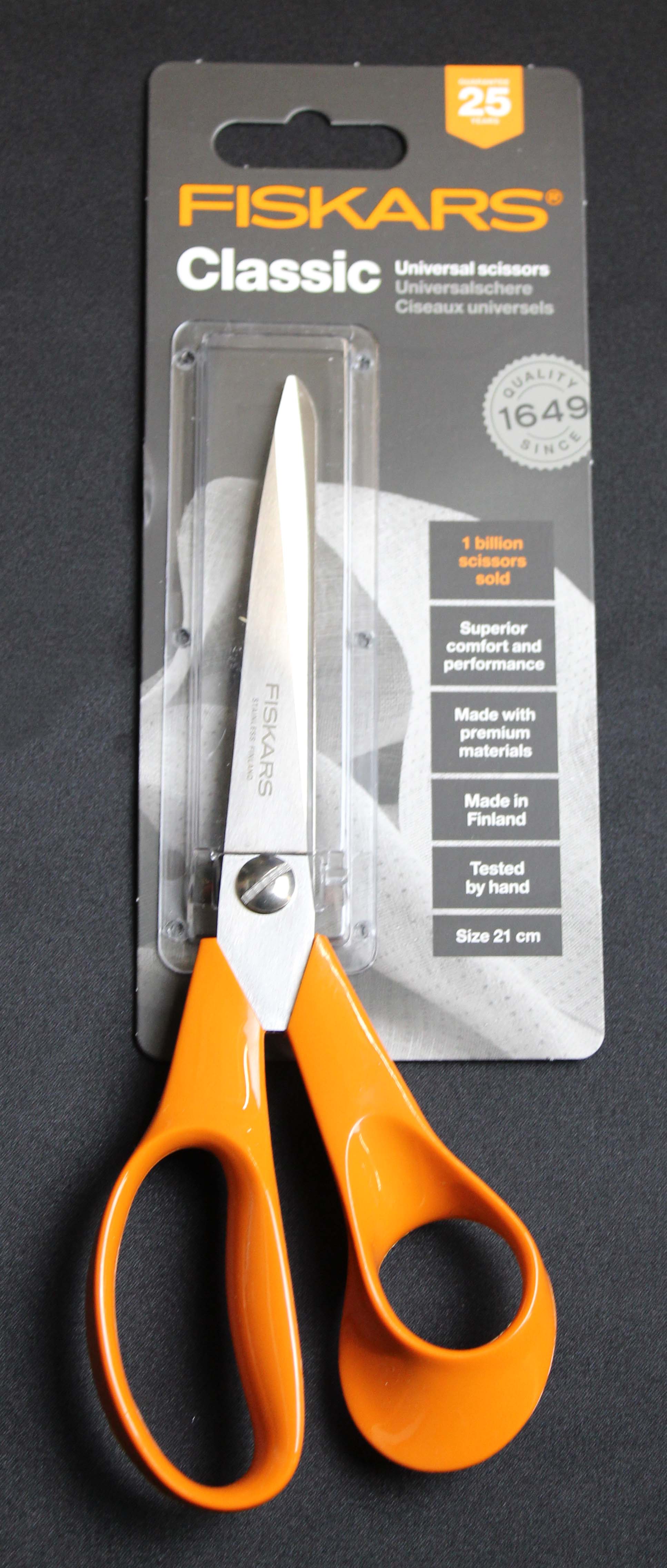 FISKARS GENERAL PURPOSE SCISSORS - 21cm