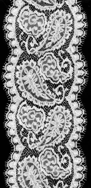 FRENCH BEADED SEQUIN EDGING - IVORY