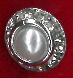 CRYSTAL & PEARL BUTTON - IV/NICKEL
